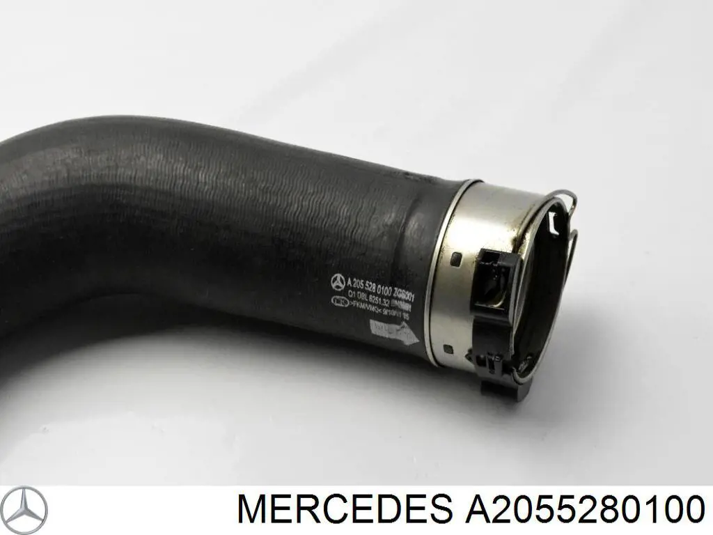 Купити A2055280100 Mercedes Шланг/патрубок интеркуллера