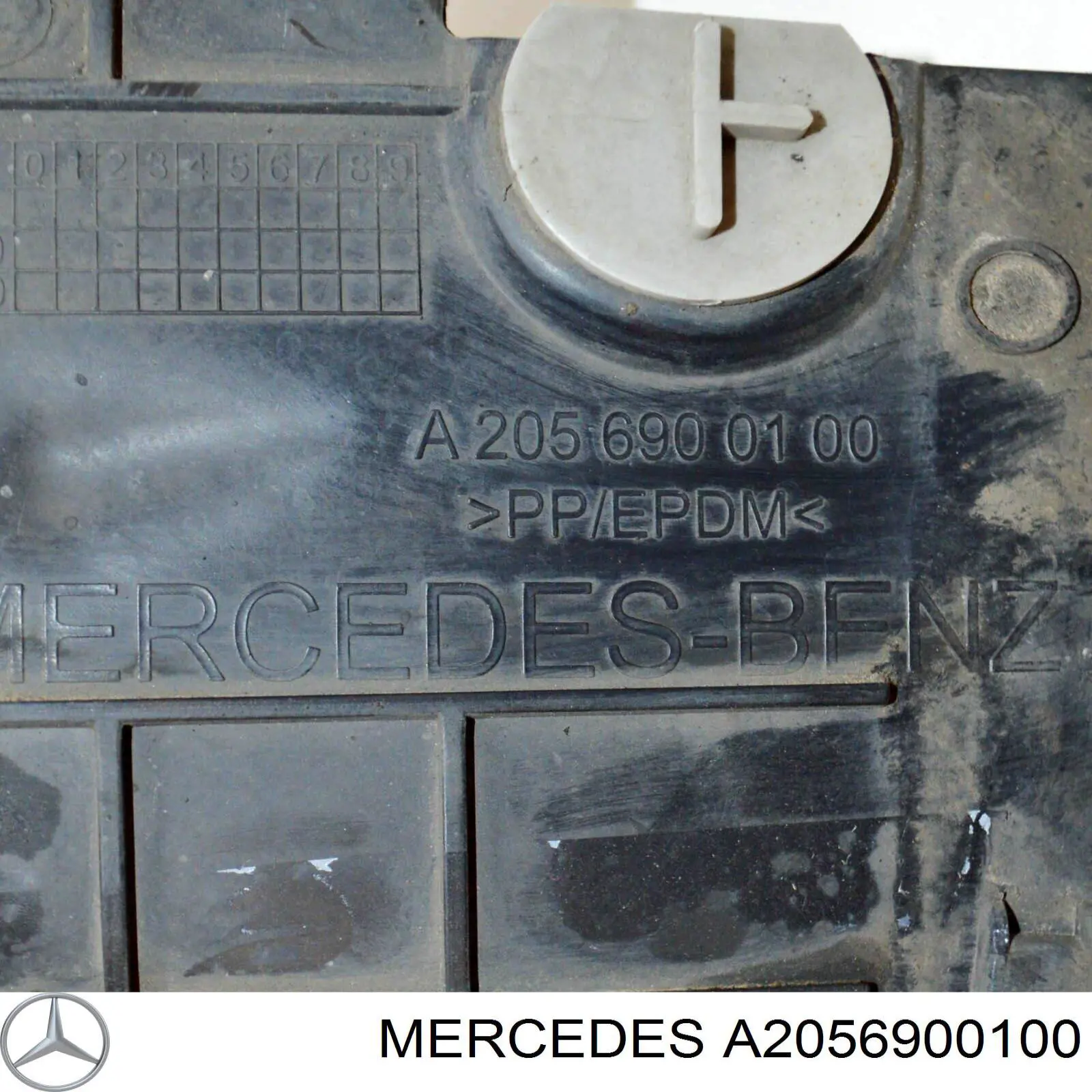 Лючок підкрилка переднього лівого Autotechteile 1006960 ціна, від 15.85 USD