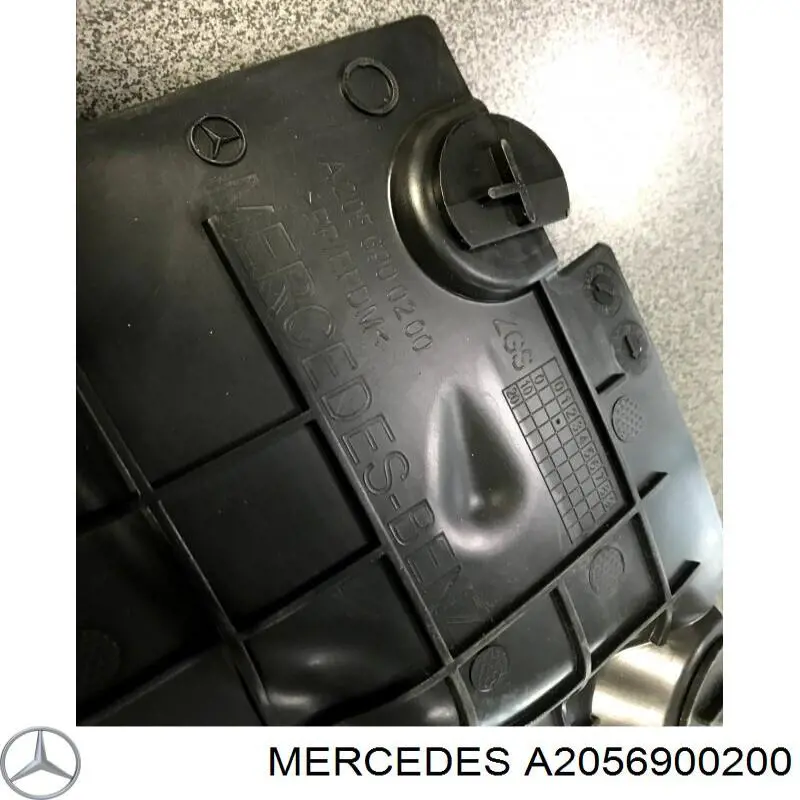 Лючок підкрилка переднього правого Autotechteile 1006961 ціна, від 14.79 USD