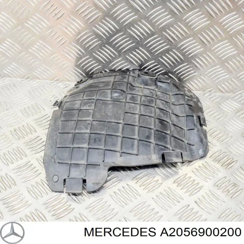 Купити A2056900200 Mercedes Лючок підкрилка переднього правого