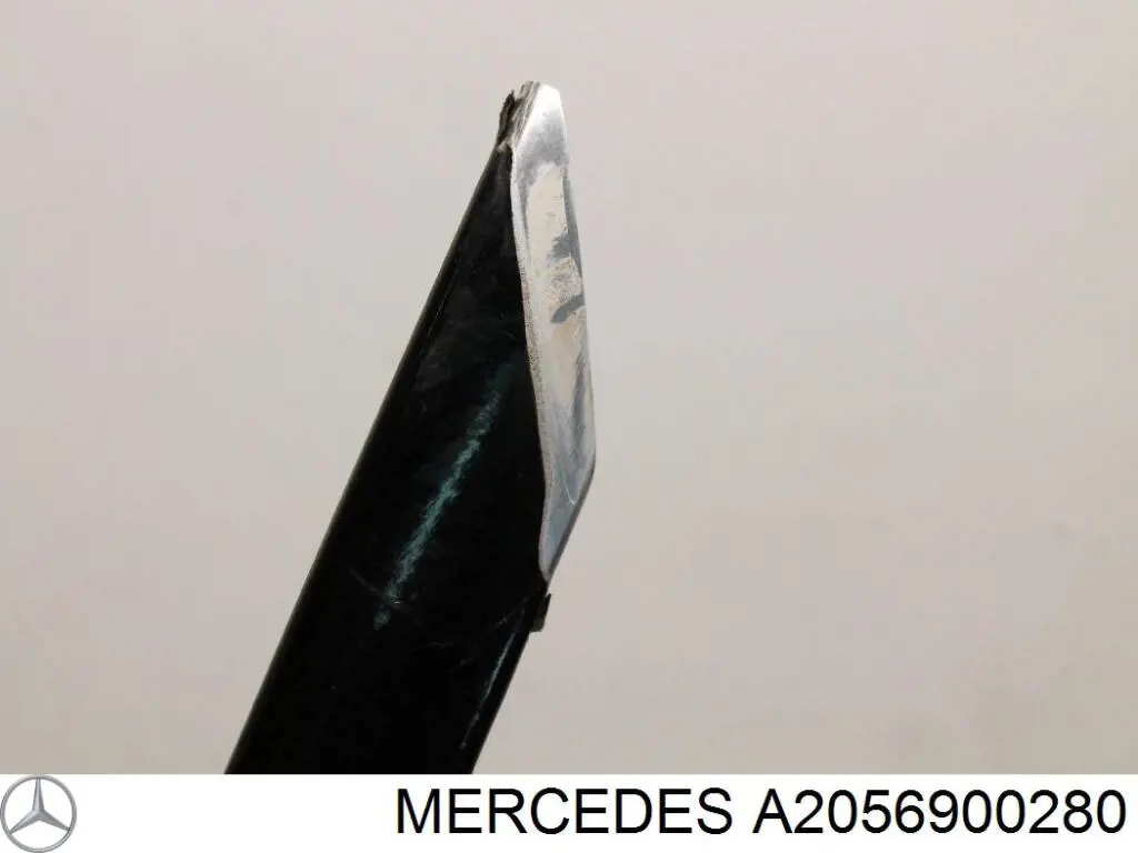 Купити A2056900280 Mercedes Молдинг передньої правої двері, верхній