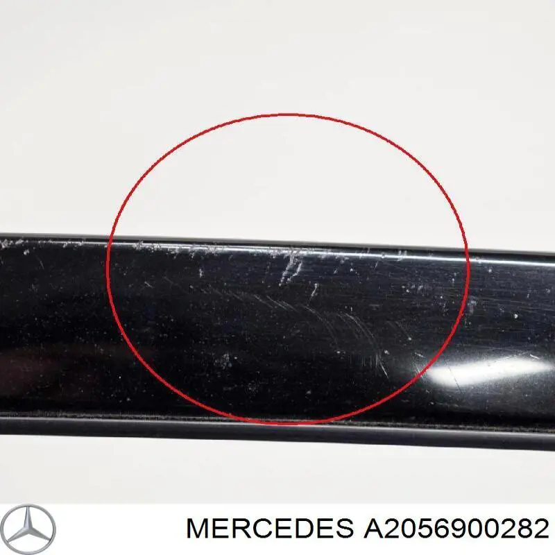 A2056900282 Mercedes Молдинг даху, правий