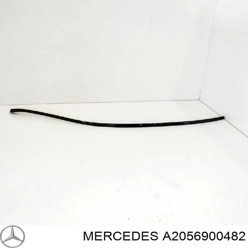 A2056900482 Mercedes Молдинг даху, правий