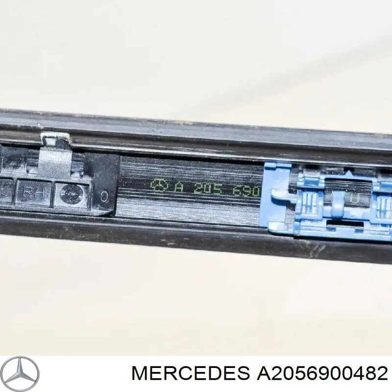 Молдинг даху, правий Mercedes A2056900482 ціна, від 54.07 USD