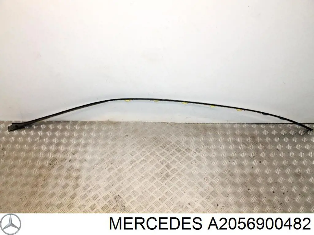 Купити A2056900482 Mercedes Молдинг даху, правий