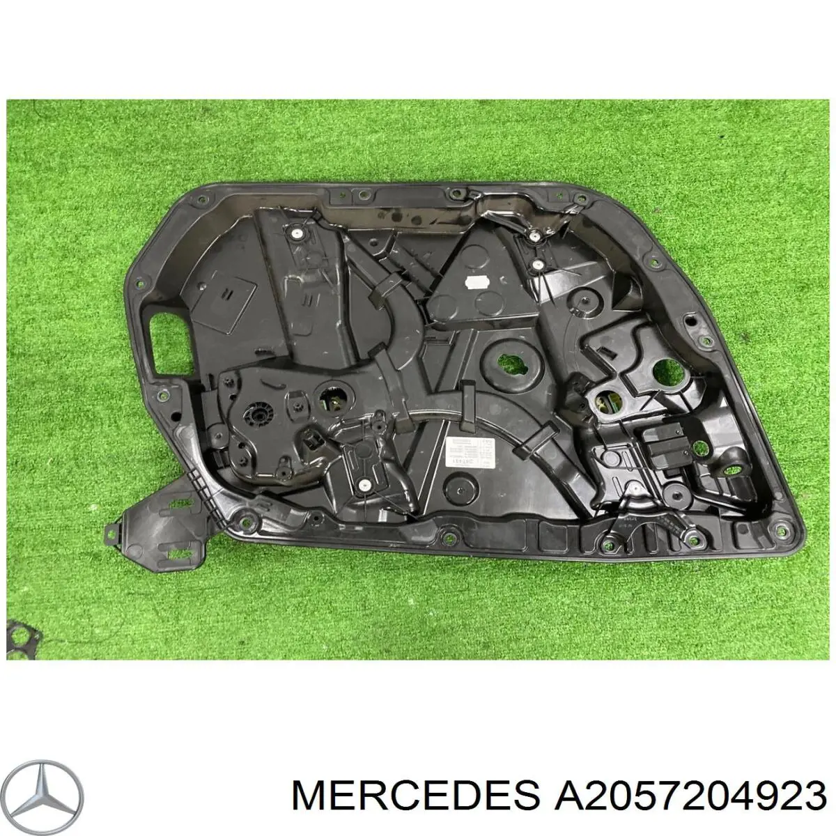 Склопідйомник з електродвигуном Mercedes A2057204923 ціна, від 48.25 USD