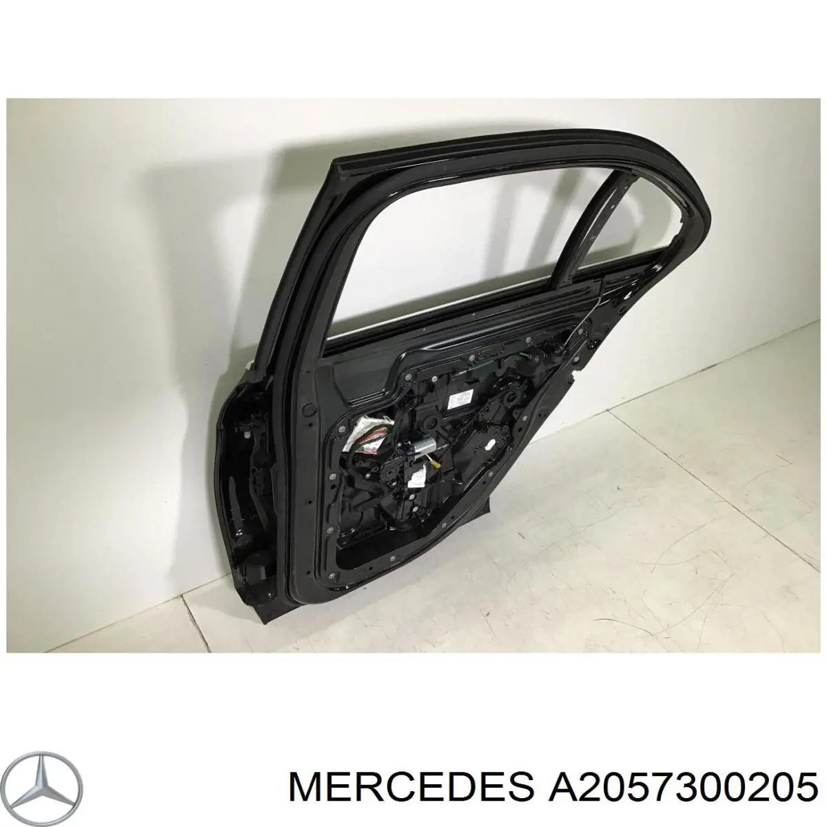 A2057300205 Mercedes Двері пасажирські задні праві