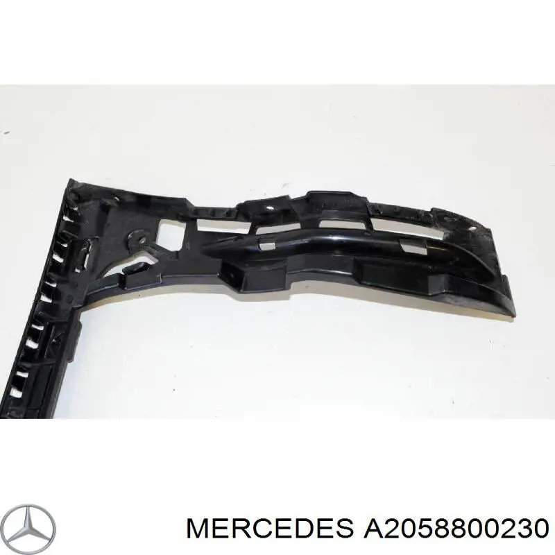 Купити A2058800230 Mercedes Направляюча заднього бампера, права