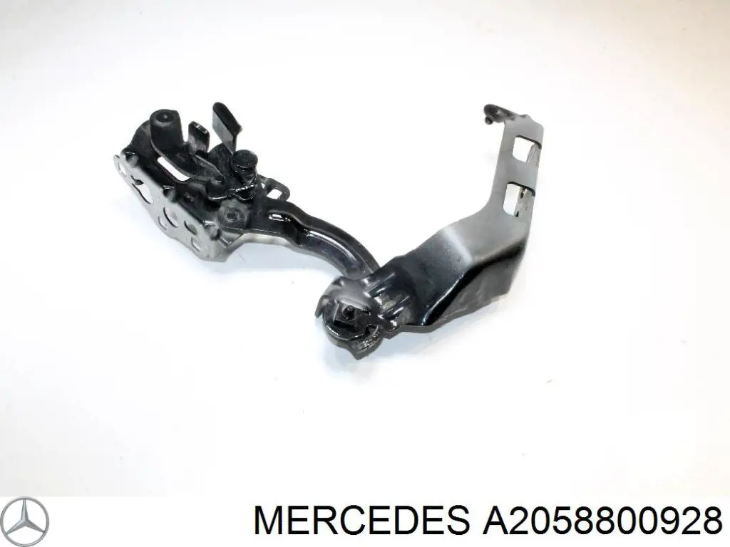 Завіса капота права Mercedes A2058800928 ціна, від 76.02 USD