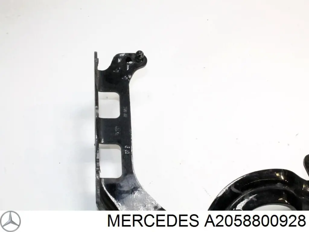  2058800928 Mercedes