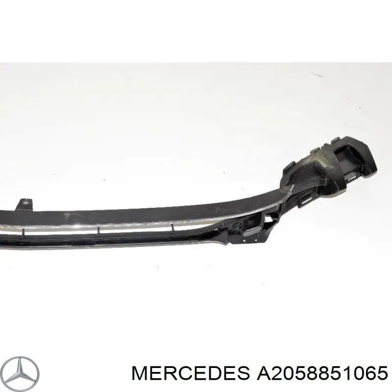 Купити A2058851065 Mercedes Кронштейн бампера переднього, центральний