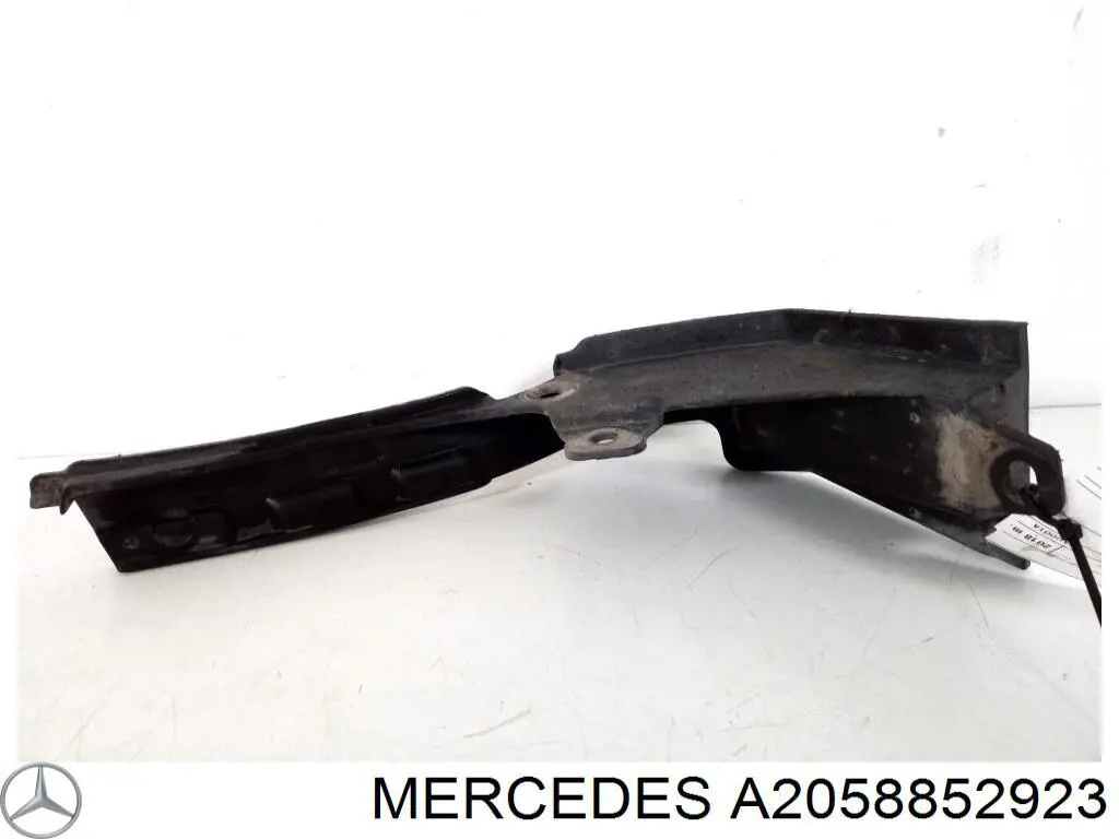 Кронштейн бампера заднього Mercedes A2058852923 ціна, від 5.36 USD