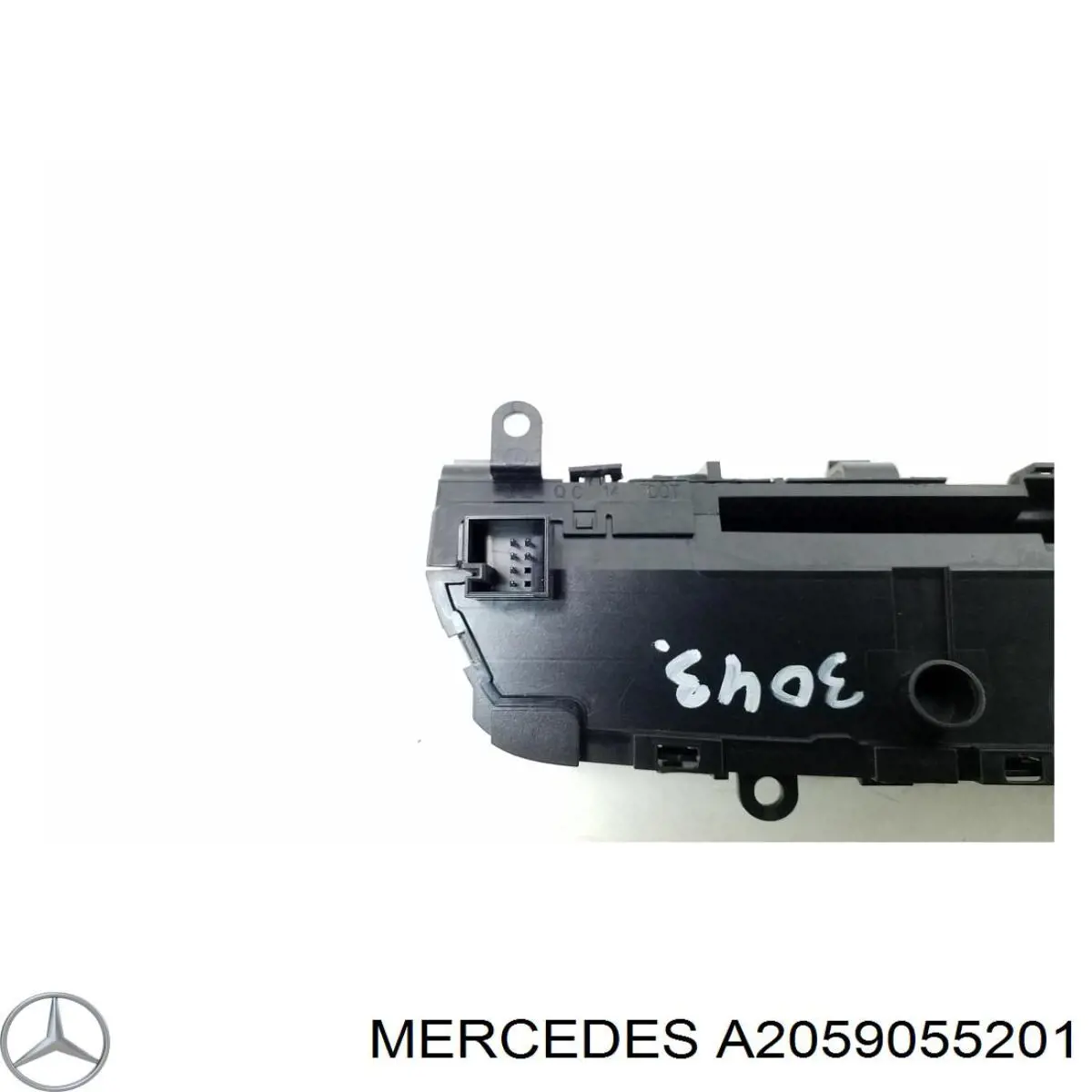 Блок кнопок центральної консолі Mercedes A2059055201 ціна, від 50.67 USD