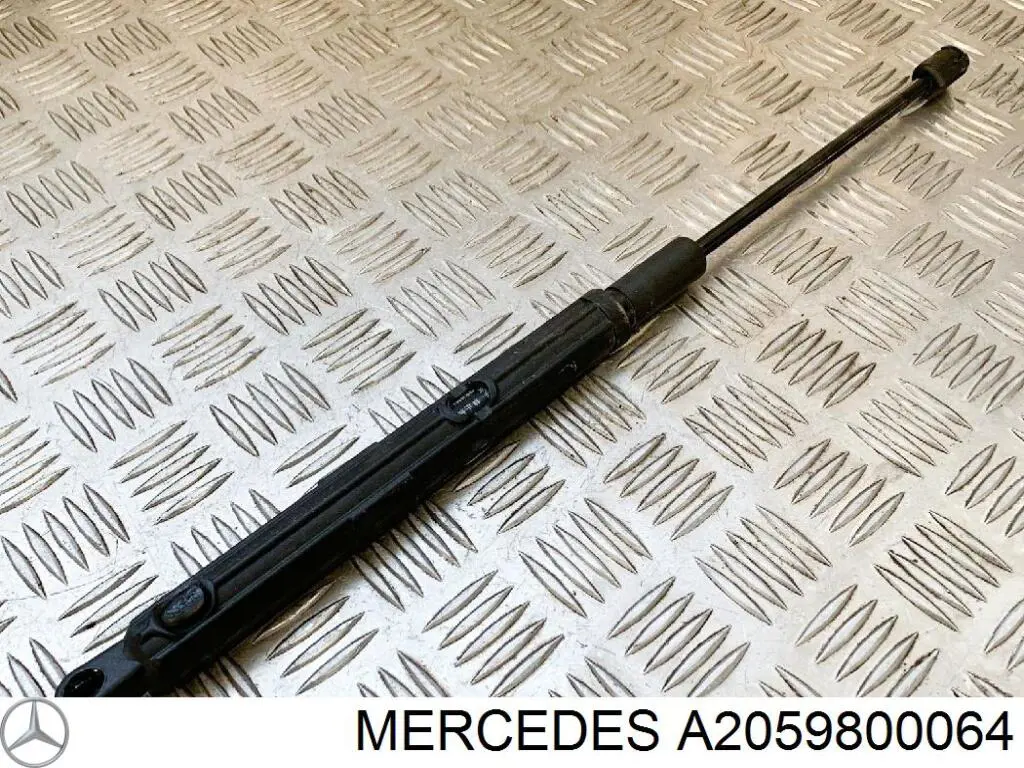 Опора капота ліва Kilen 338032 ціна, від 15.37 USD