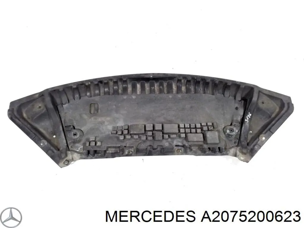 Купити A2075200623 Mercedes Захист двигуна передній