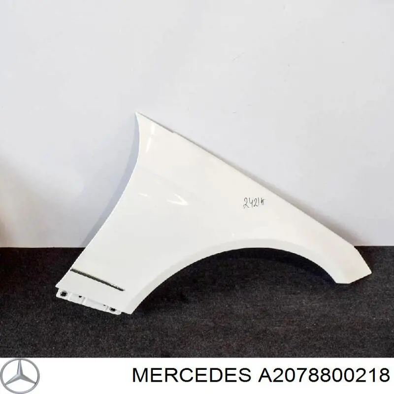 A2078800218 Mercedes Крило переднє праве