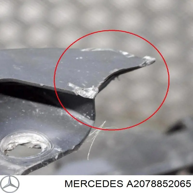 Праве кріплення переднього бампера Mercedes A2078852065 ціна, від 58.58 USD