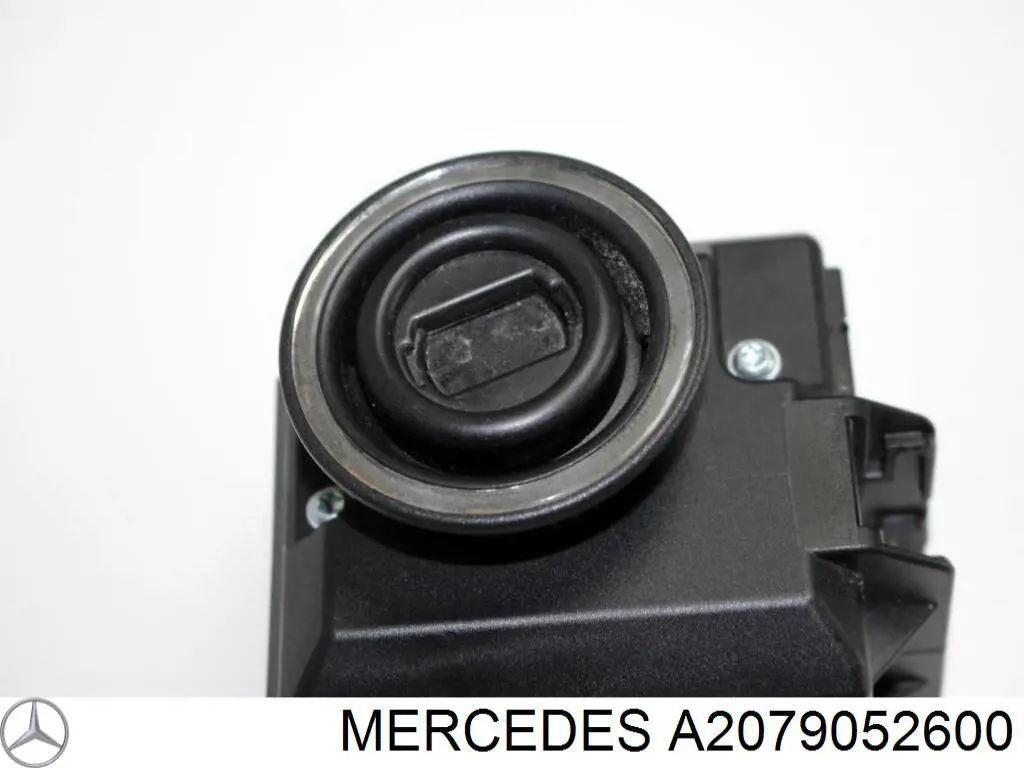  Mercedes A2079052600