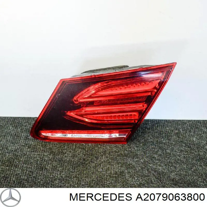 Купити A2079063800 Mercedes Ліхтар задній внутрішній правий