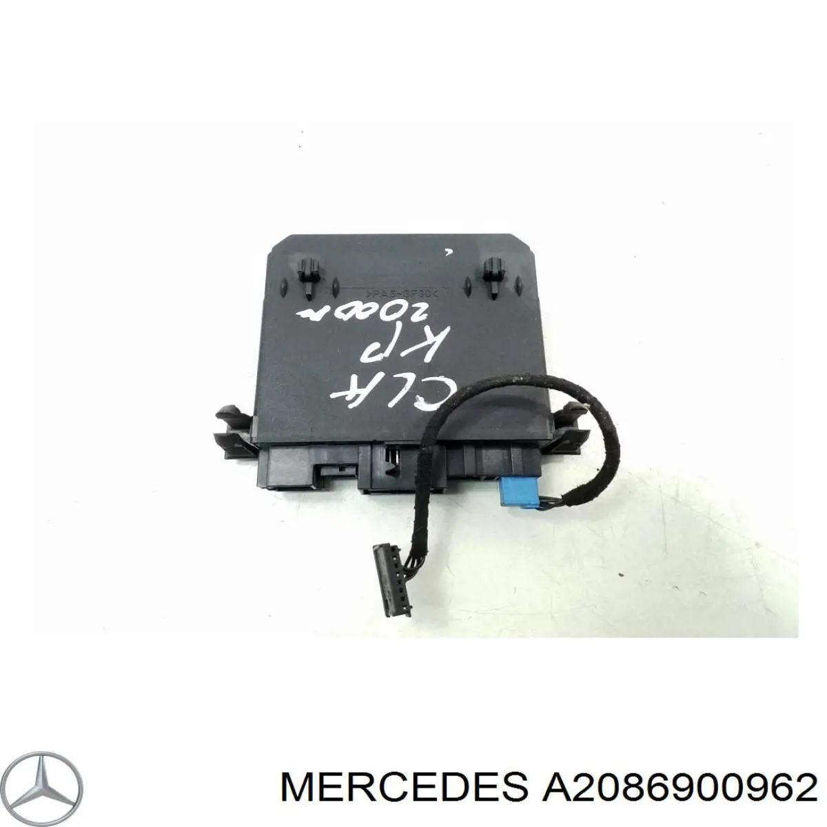 Накладка зовнішня (молдинг) порога, задня ліва Mercedes A2086900962 ціна, від 15.20 USD