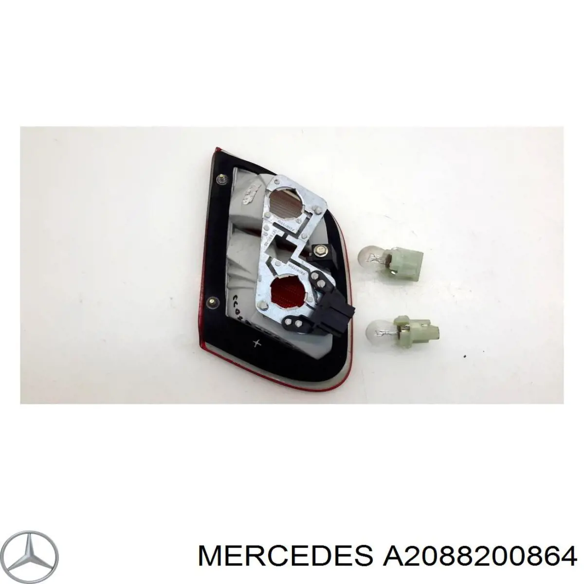 Купити A2088200864 Mercedes Ліхтар задній внутрішній правий