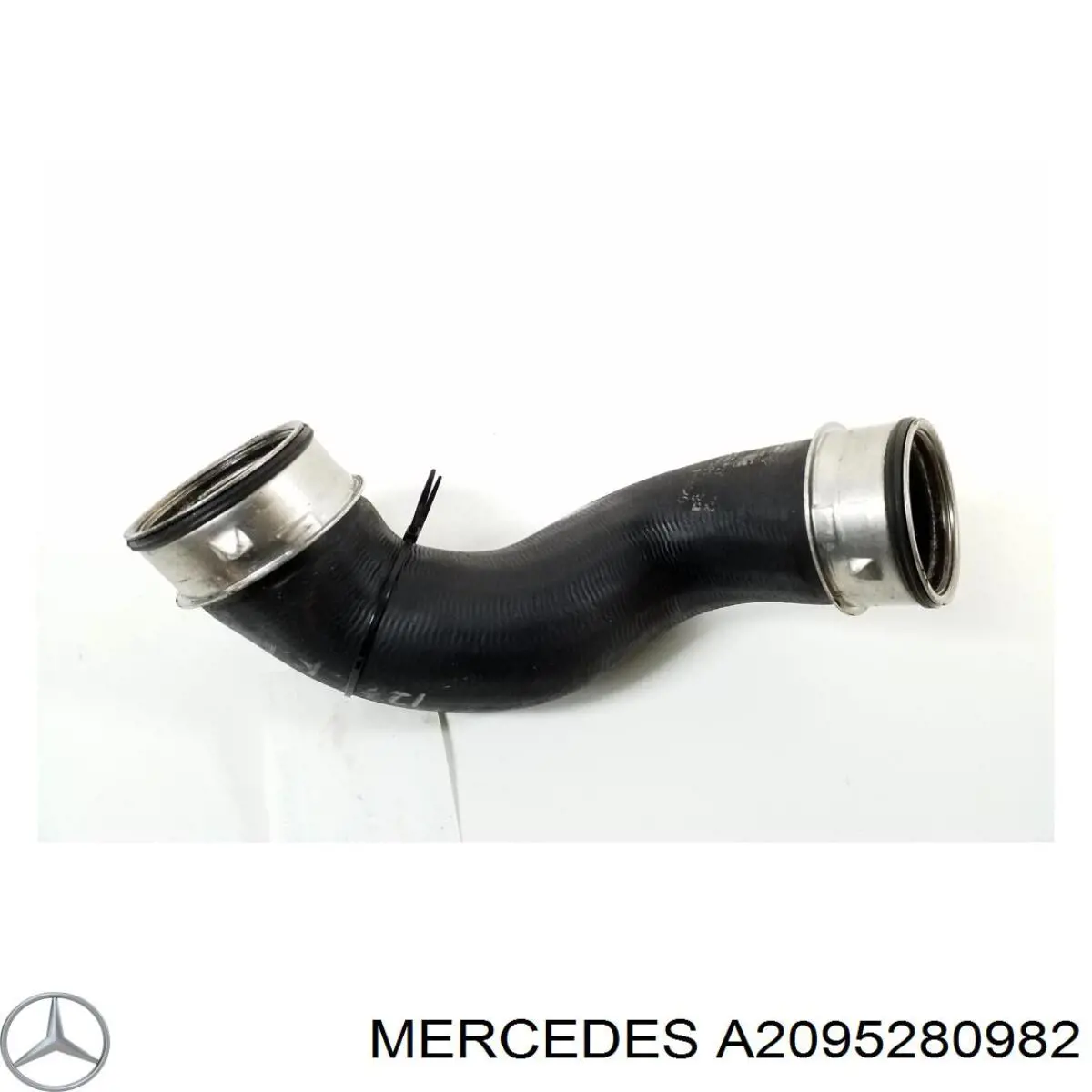 Шланг/патрубок інтеркуллера Mercedes A2095280382 ціна, від 32.20 USD