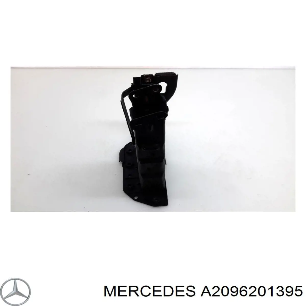 Кронштейн підсилювача переднього бампера Mercedes A2096201395 ціна, від 104.40 USD