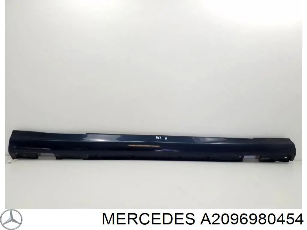 Купити A2096980454 Mercedes 