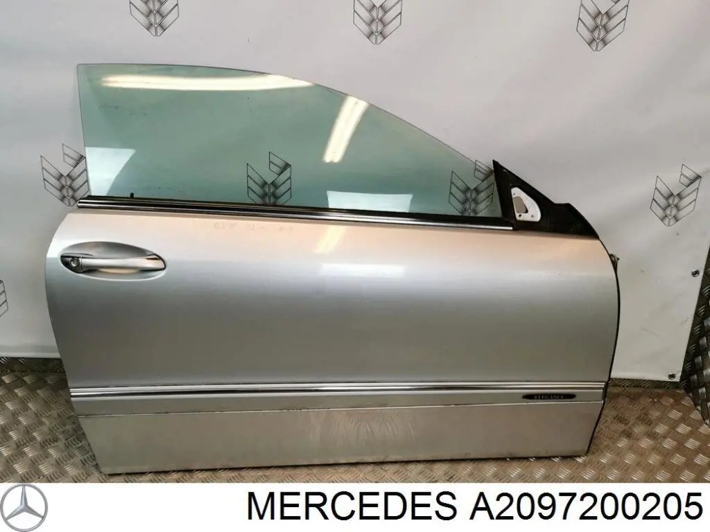 Купити A2097200205 Mercedes Двері праві передні