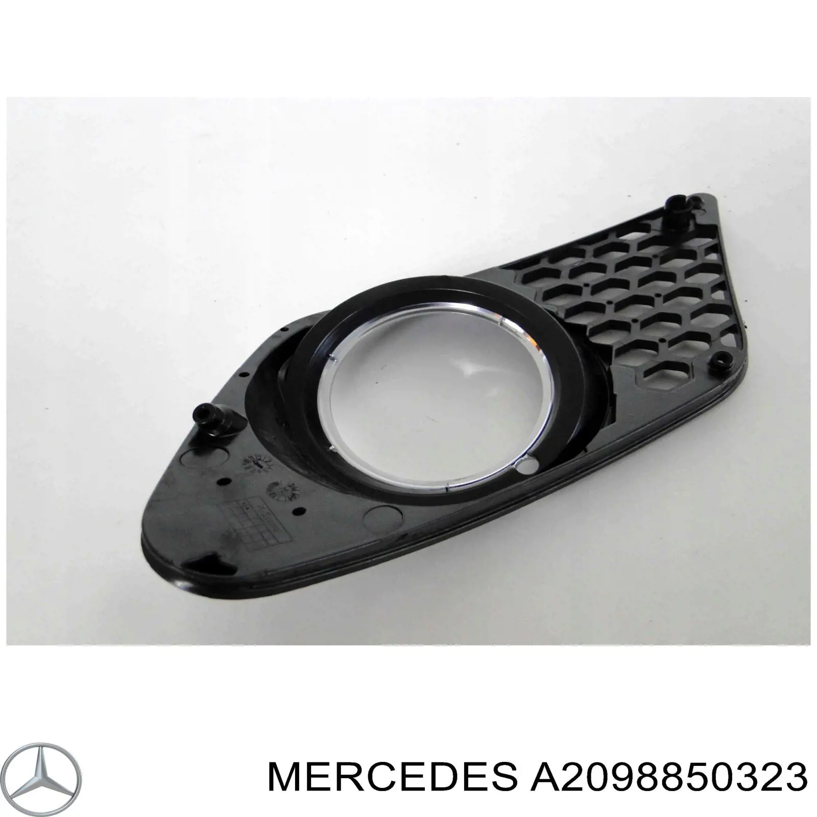  Mercedes A2098850323 ціна, від 79.16 USD