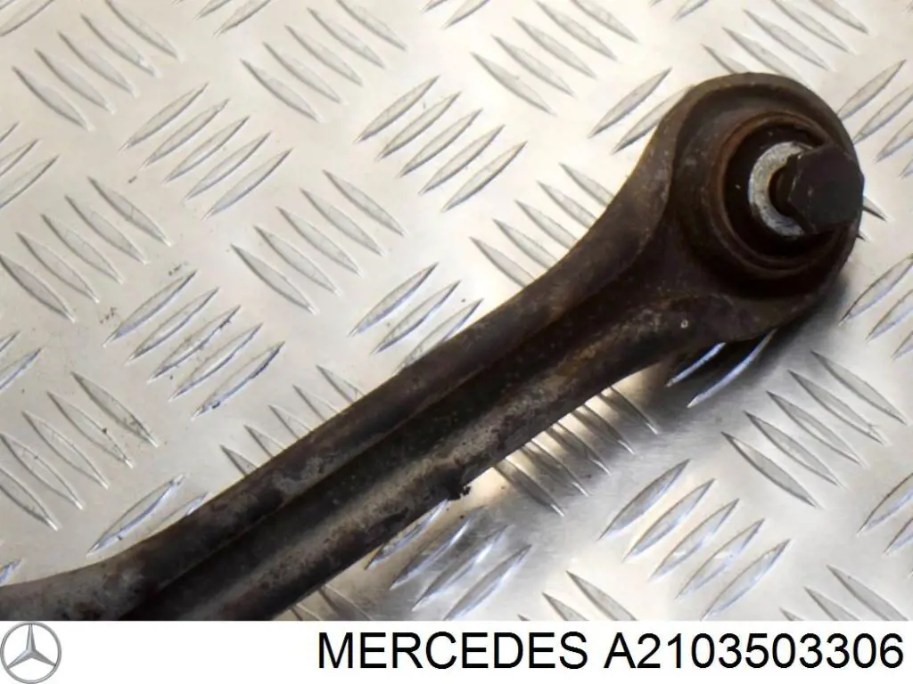 Купити A2103503306 Mercedes Важіль задньої підвіски верхній, лівий/правий