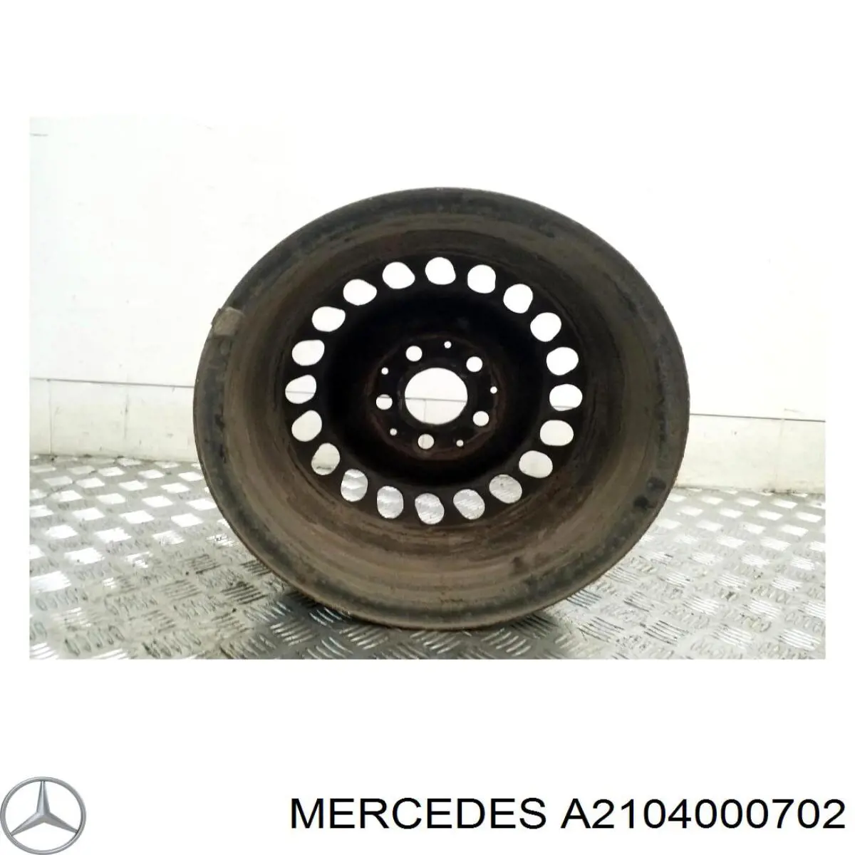 Диск колесний Mercedes A2104000702 ціна, від 15.20 USD