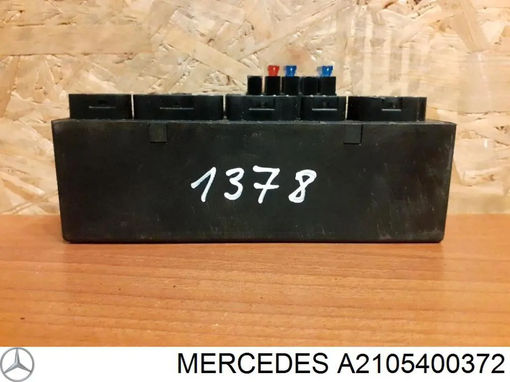 Купити A2105400372 Mercedes Блок реле