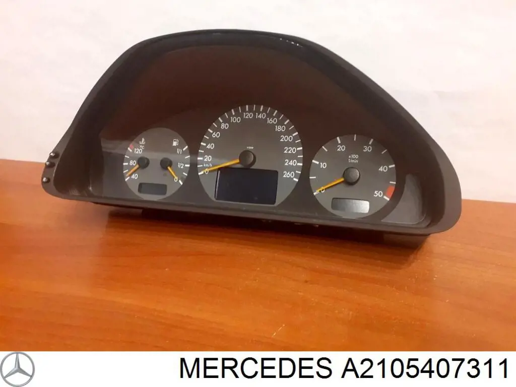 Прилади управління Mercedes A2105407311 ціна, від 33.86 USD