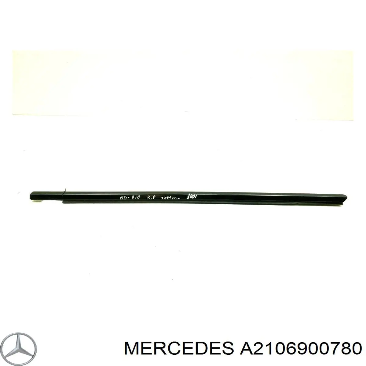 Молдинг опускного скла нижній, двері передньої, лівої Mercedes A2106900780 ціна, від 6.21 USD