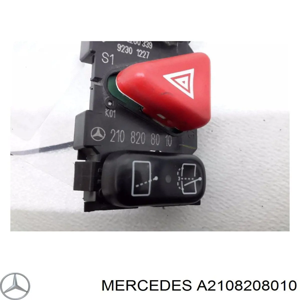 Кнопка включення аварійної сигналізації Mercedes A2108208010 ціна, від 6.33 USD