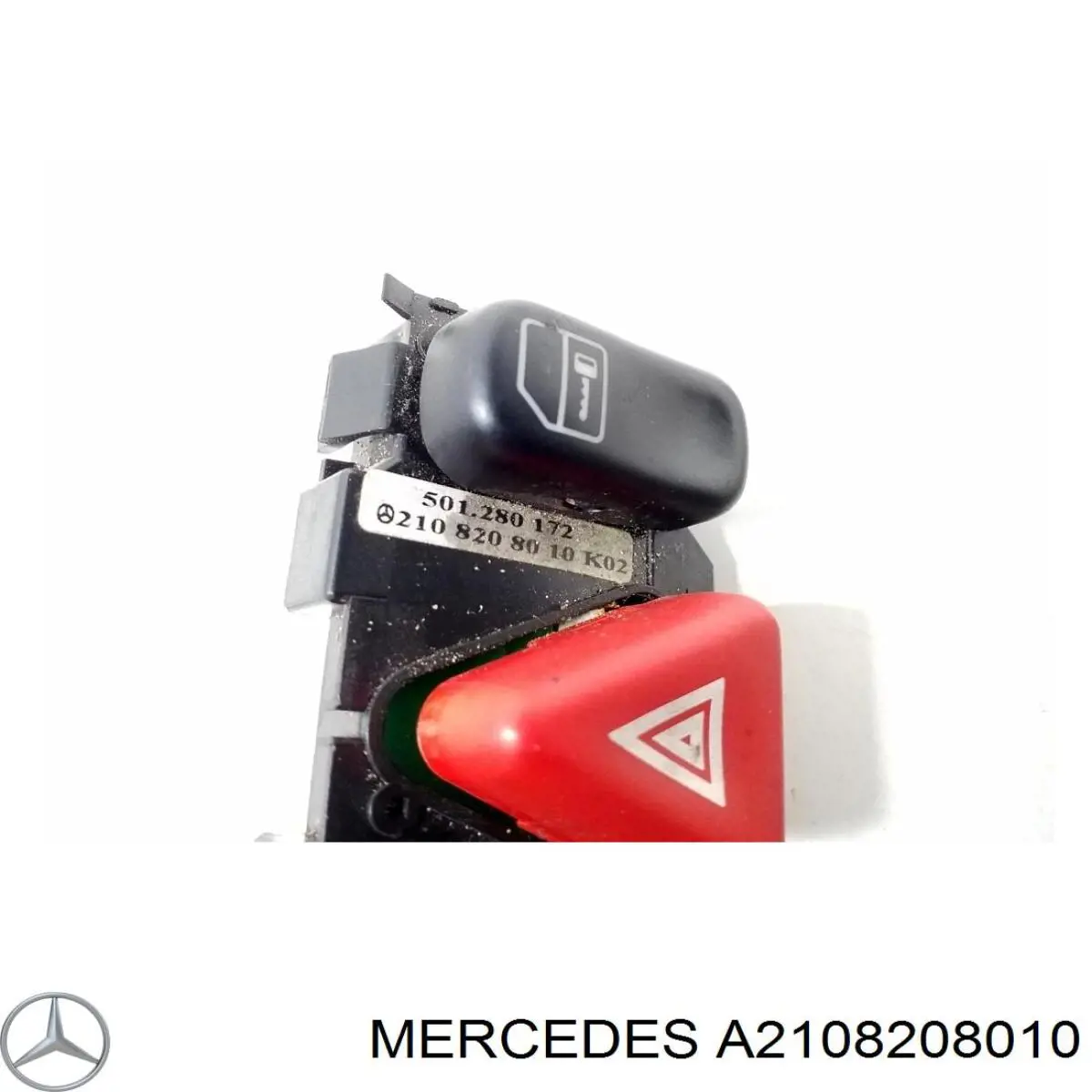 Кнопка включення аварійного сигналу на Mercedes E-Class (S210)