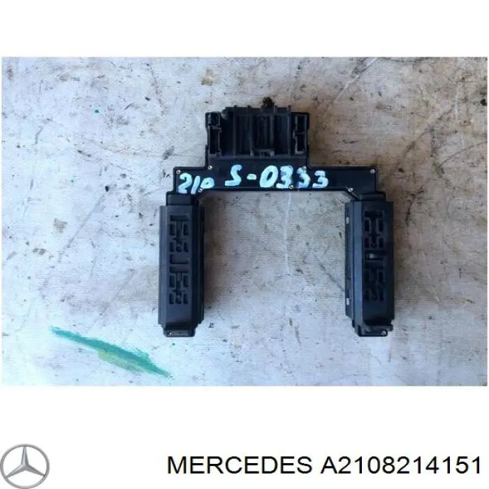 Купити A2108214151 Mercedes 