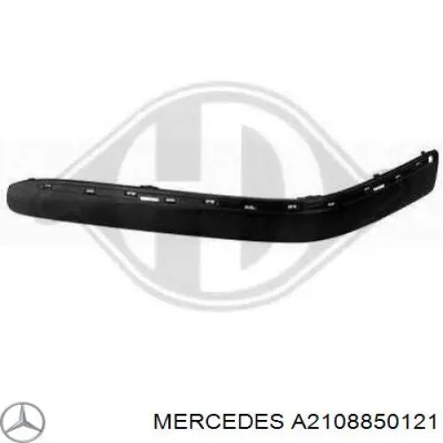 Накладка бампера переднього, центральна Mercedes A2108850121 ціна, від 171.75 USD