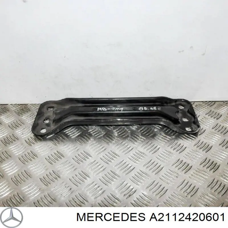 A2112420601 Mercedes Кріплення коробки передач
