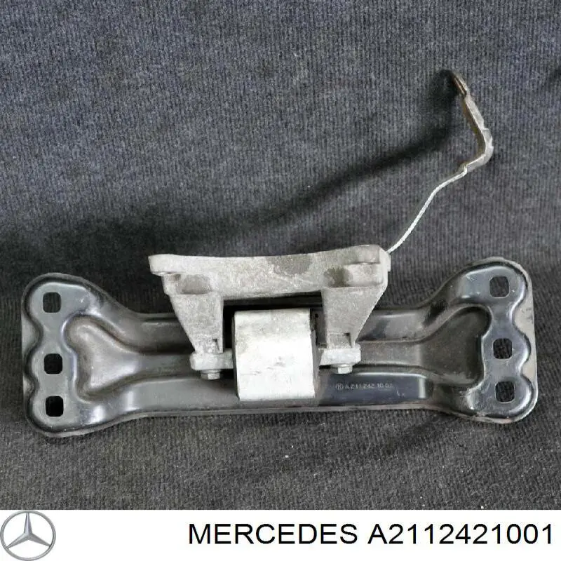 Кронштейн КПП Mercedes A2112421001 ціна, від 7.60 USD