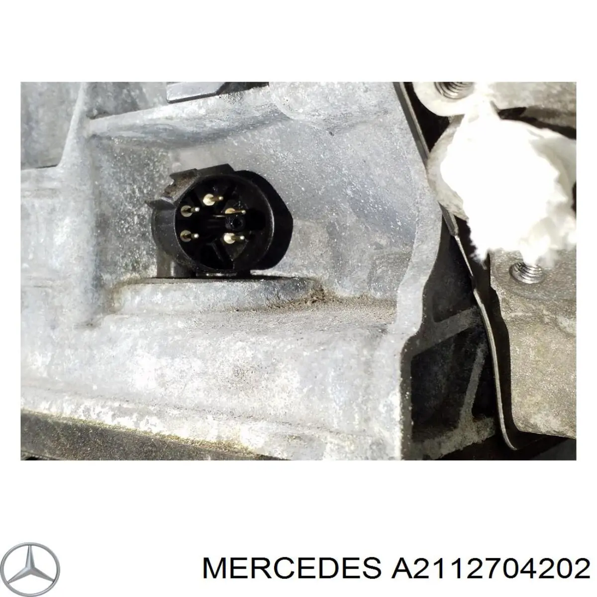  Mercedes A2112704202 ціна, від 571.39 USD