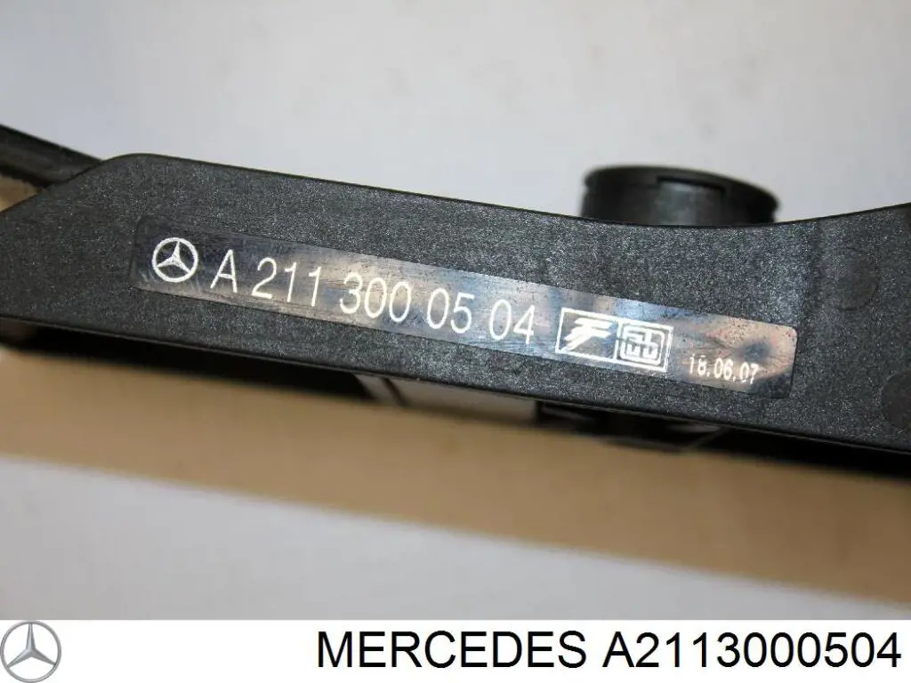 Педаль газу A2113000504 Mercedes