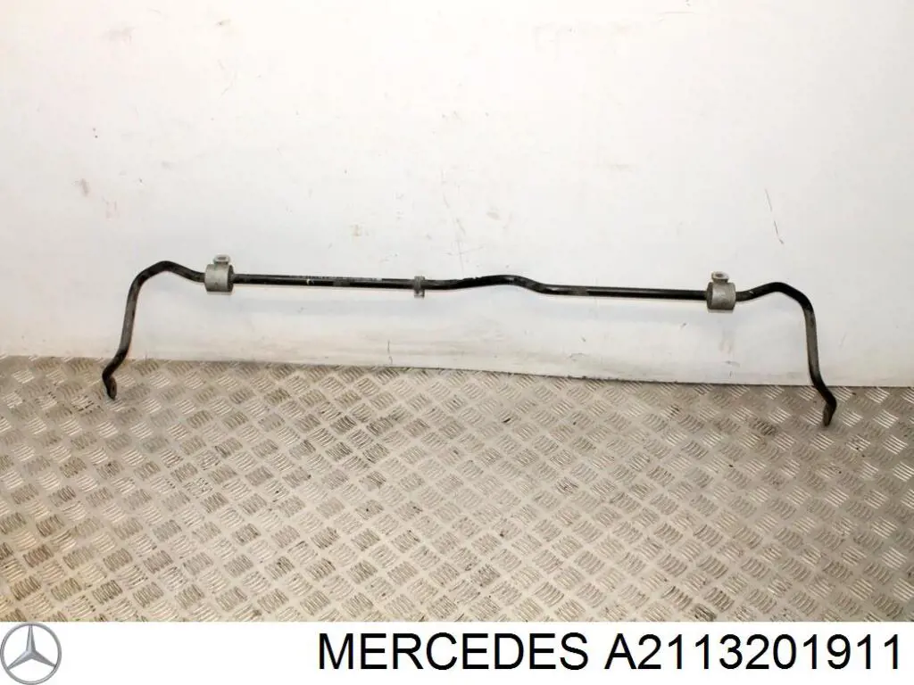 Стабілізатор задньої осі Mercedes A2113201911 ціна, від 25.34 USD