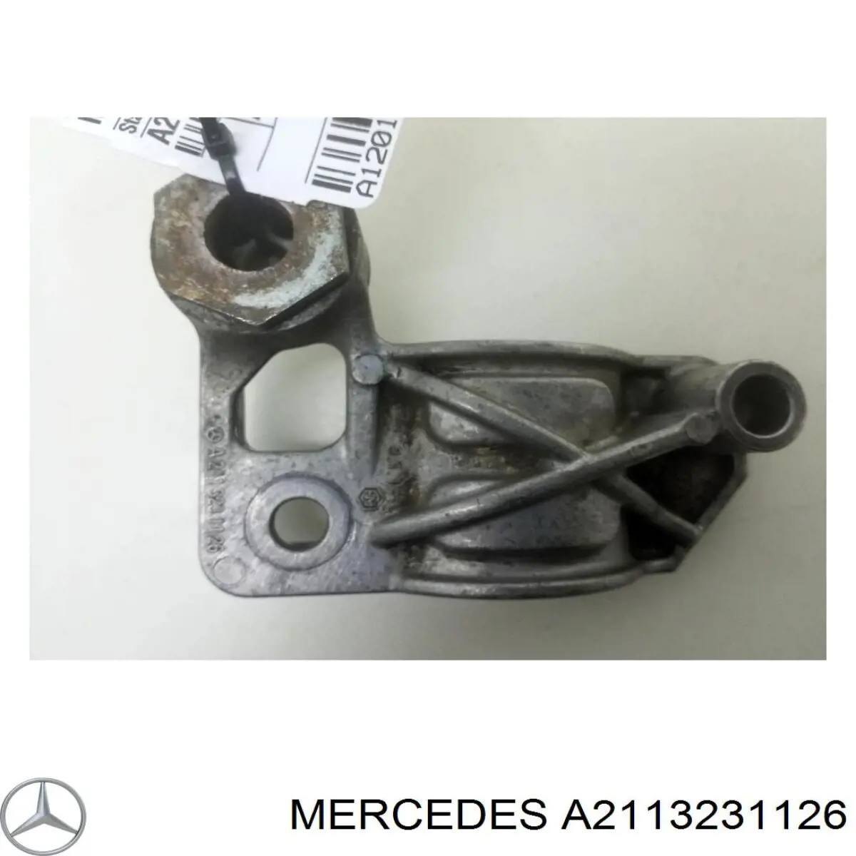 A2113231126 Mercedes Хомут кріплення втулки стабілізатора, переднього