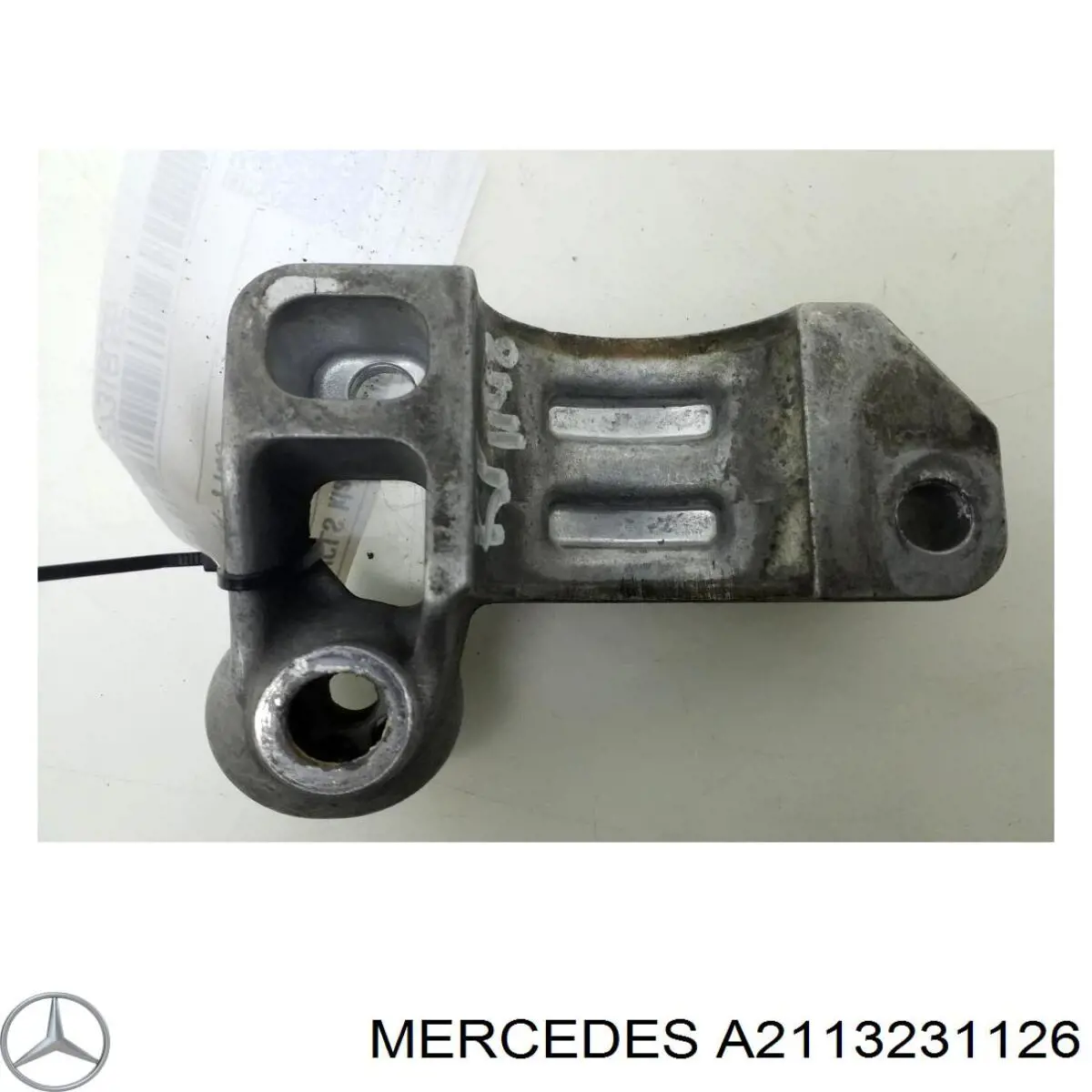 Купити A2113231126 Mercedes Хомут кріплення втулки стабілізатора, переднього