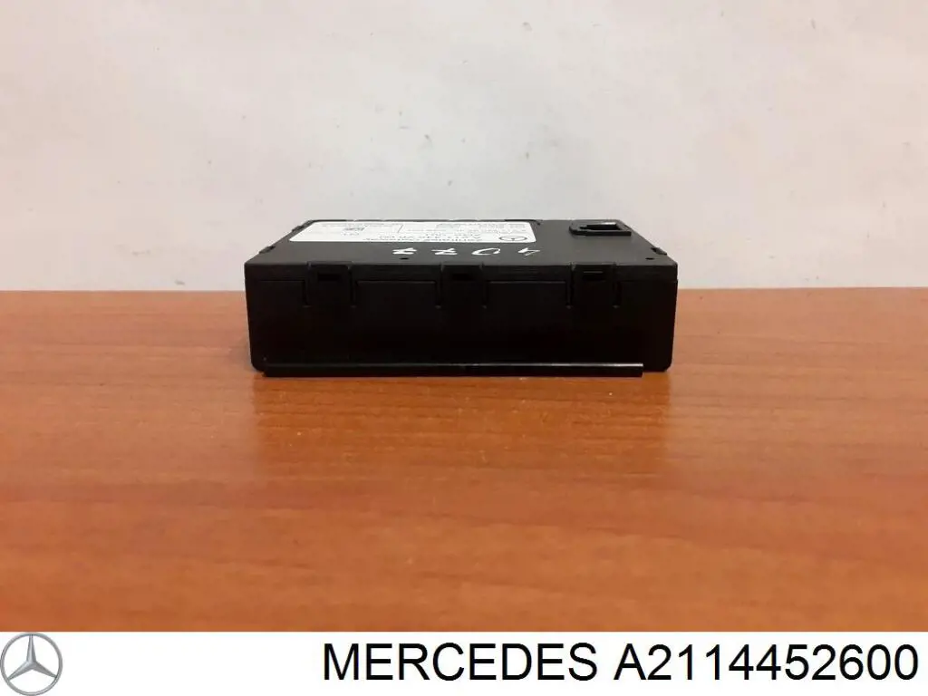 Блок керування центральним замком Mercedes A2114452600 ціна, від 11.40 USD