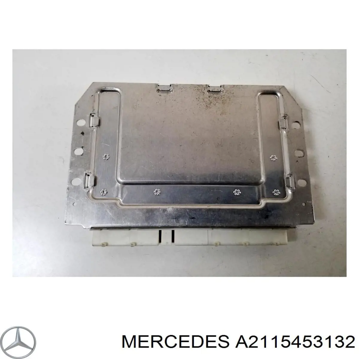 Блок керування пневмопідвіскою Mercedes A2115453132 ціна, від 27.00 USD