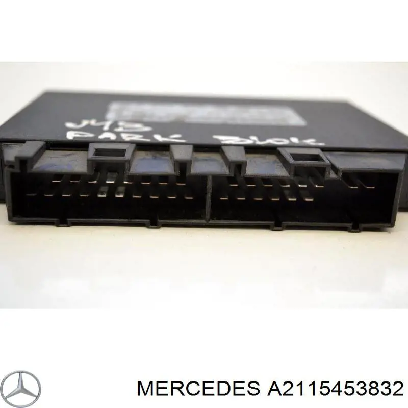 Купити A2115453832 Mercedes Модуль керування (ЕБУ) парктроніком