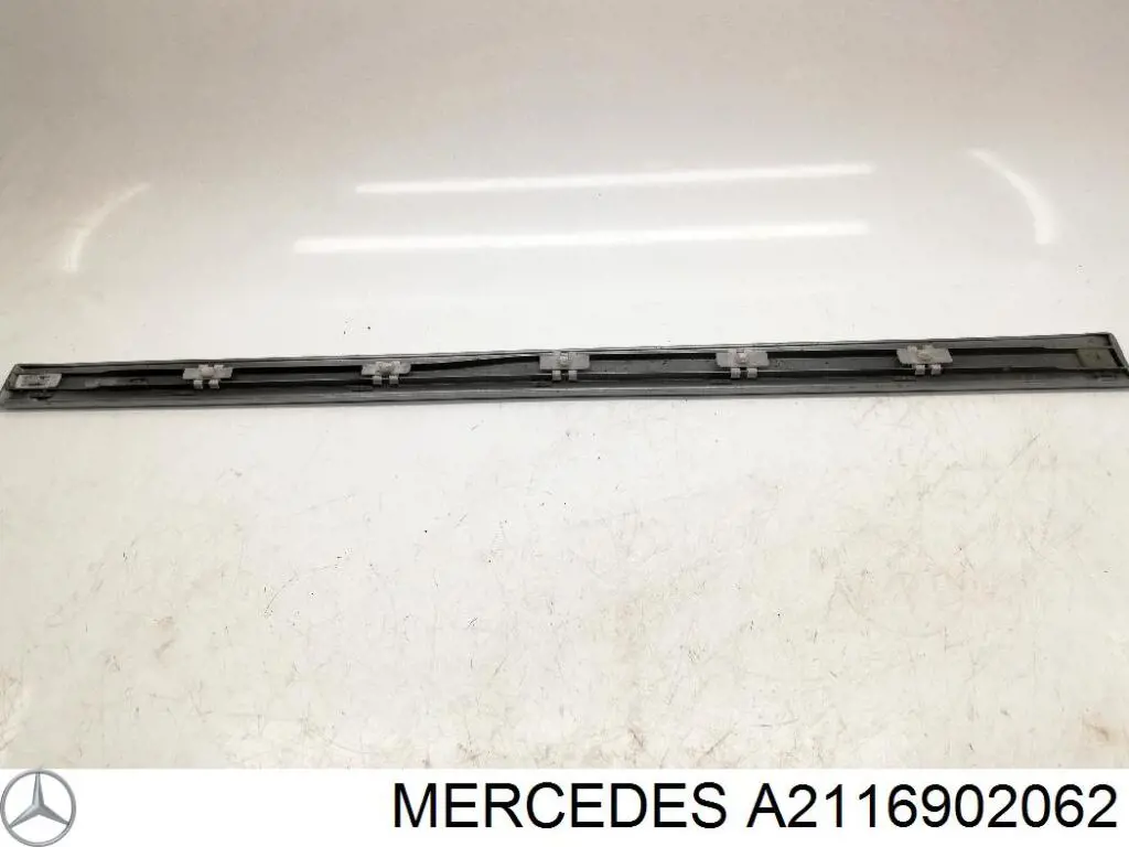  2116902062 Mercedes